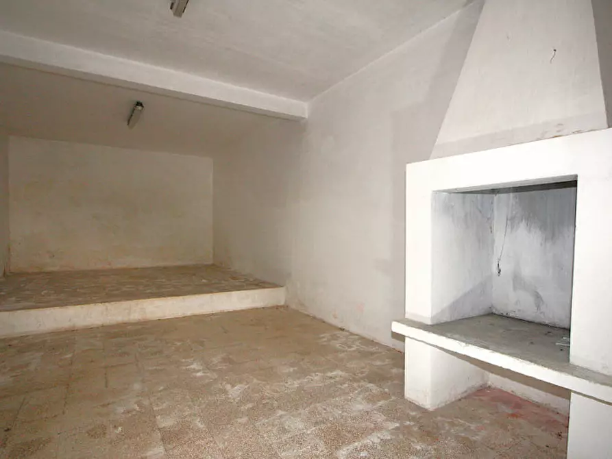 Immagine 29 di Casa indipendente in vendita  in Via Torino a Matino