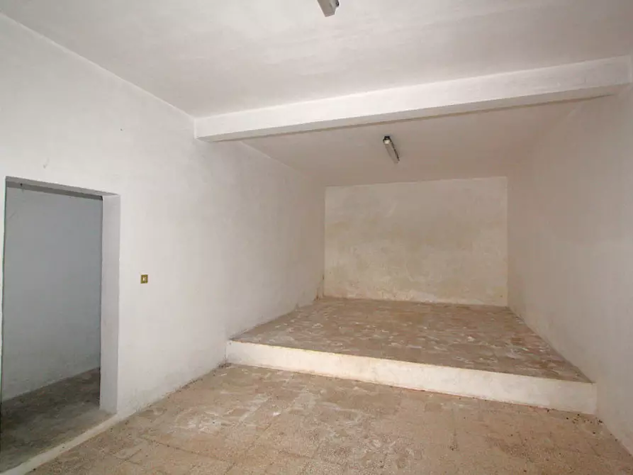 Immagine 30 di Casa indipendente in vendita  in Via Torino a Matino