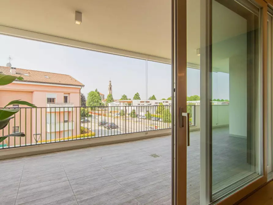 Immagine 19 di Appartamento in vendita  in Via Frà Paolo Sarpi a Padova