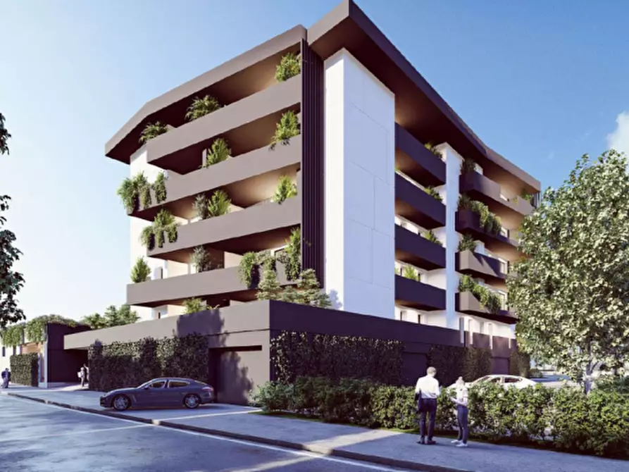 Immagine 1 di Appartamento in vendita  in Via Frà Paolo Sarpi a Padova