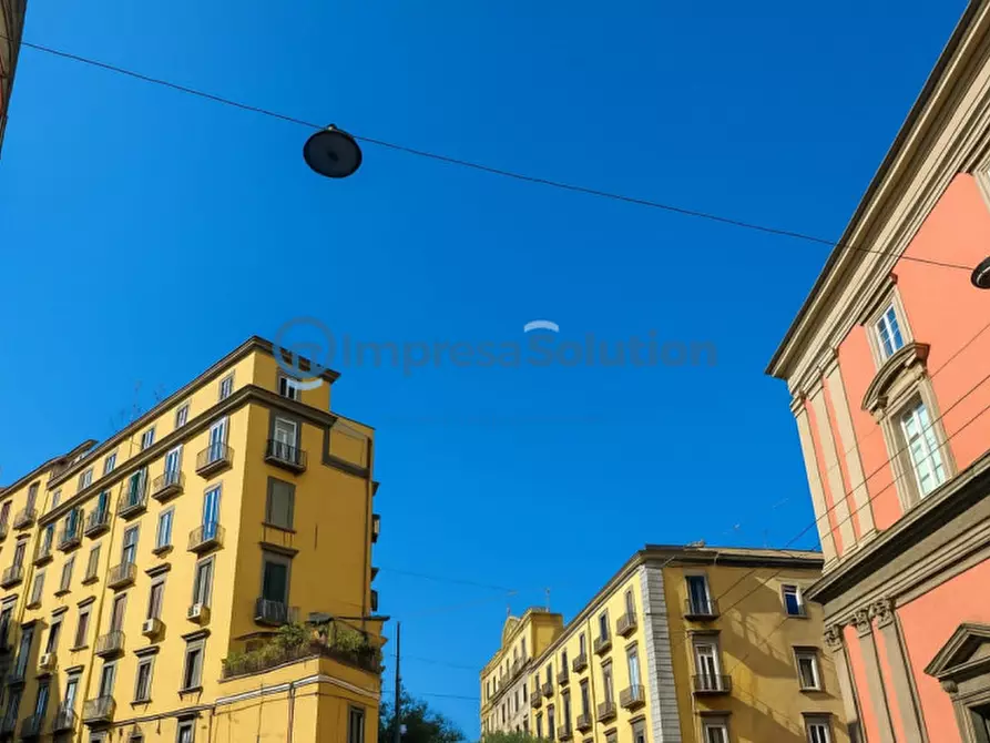 Immagine 1 di Negozio in vendita  in Via Salvatore Tommasi a Napoli