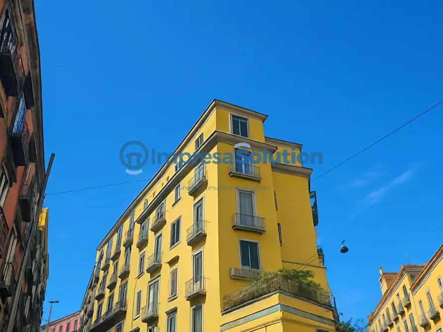 Immagine 2 di Negozio in vendita  in Via Salvatore Tommasi a Napoli