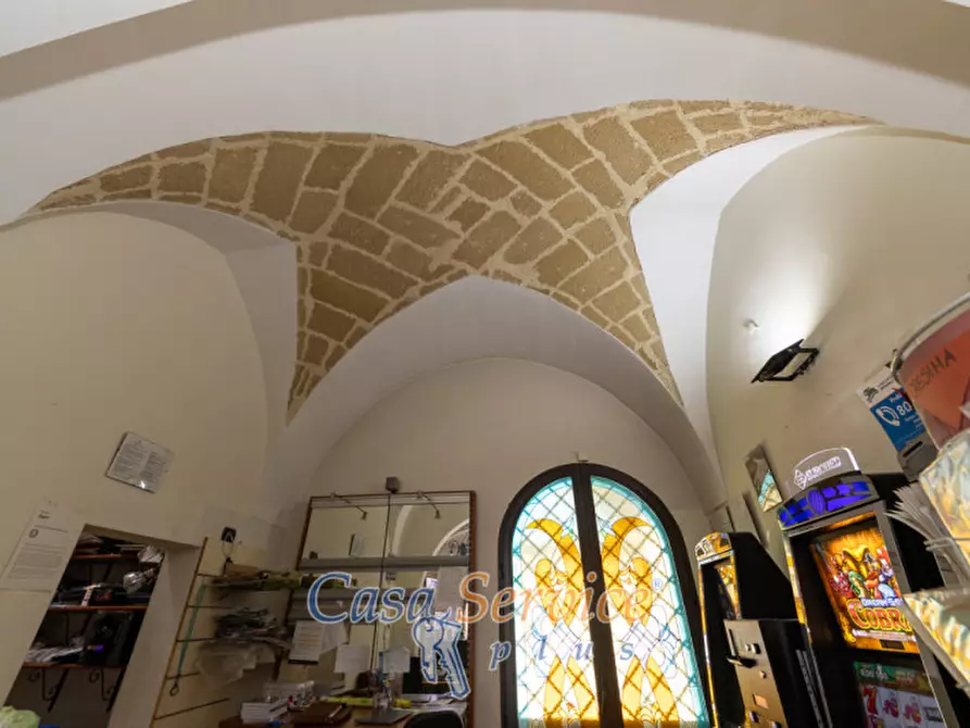 Immagine 7 di Attività commerciale in vendita  in Via Roma a Alezio