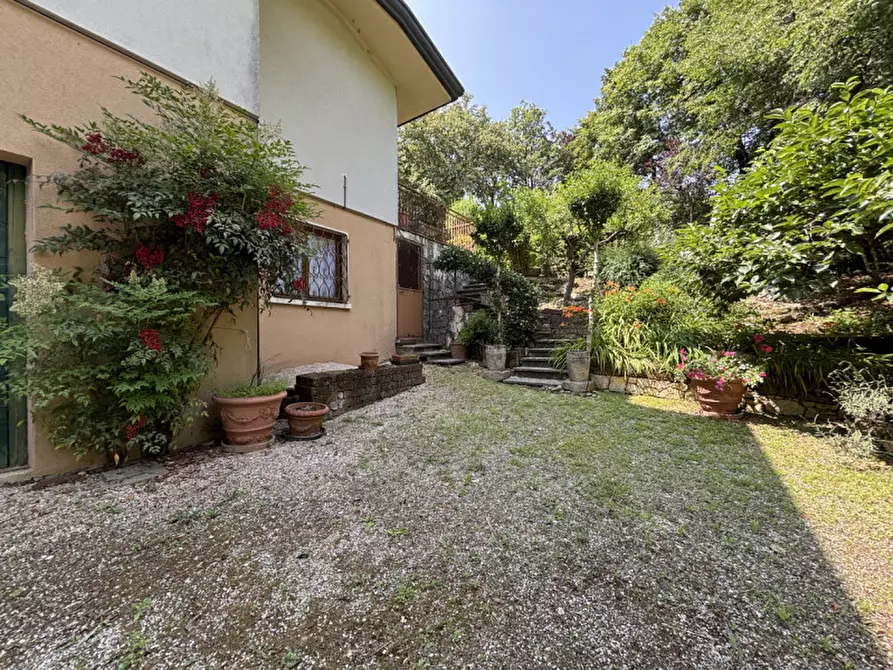 Immagine 6 di Villa in vendita  in Via Priare a Zovencedo