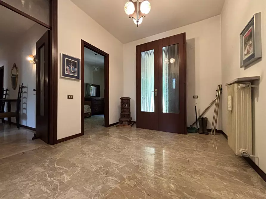 Immagine 20 di Villa in vendita  in Via Priare a Zovencedo