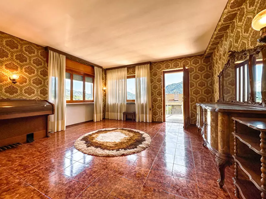 Immagine 3 di Casa indipendente in vendita  in Frazione Crabia 20 a Cellio Con Breia