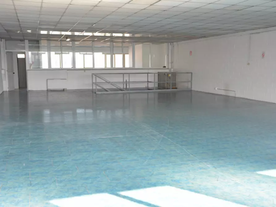 Immagine 6 di Capannone industriale in affitto  in Via Luciano Manara 18 a Nerviano