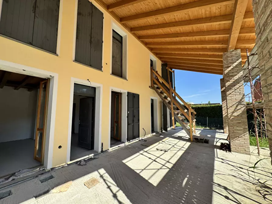 Immagine 13 di Appartamento in vendita  in Strada Ugozzolo n.113 a Parma