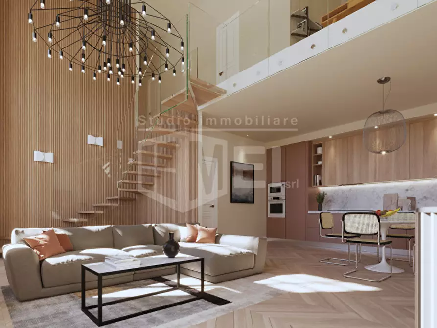 Immagine 1 di Appartamento in vendita  in Via Di Montenero a Livorno