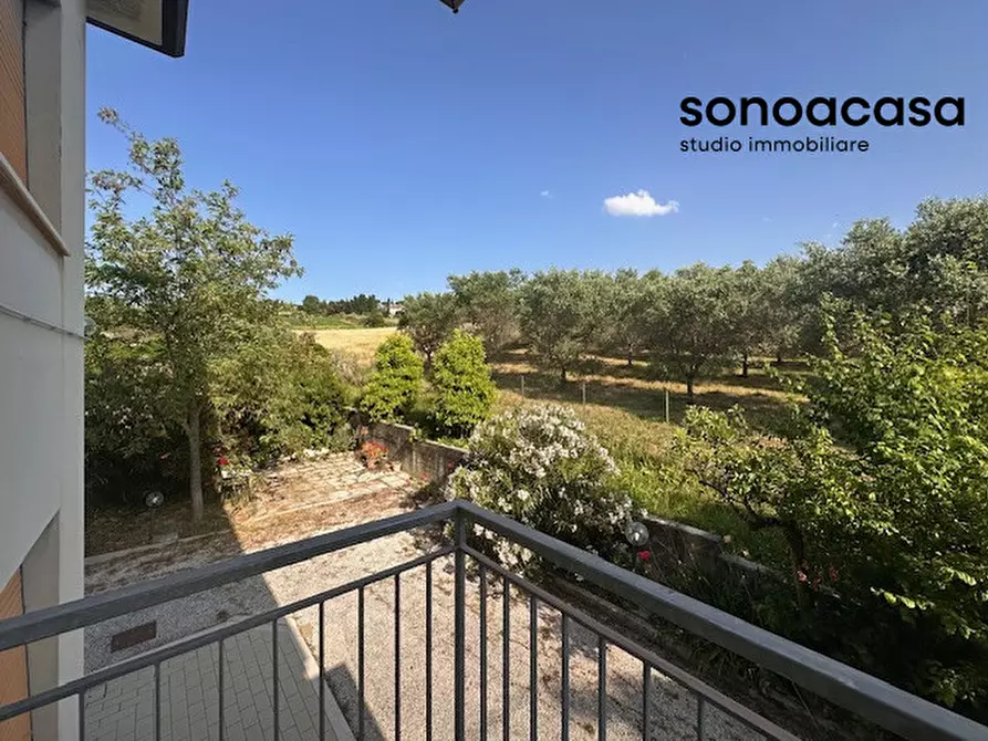 Immagine 28 di Casa bifamiliare in vendita  in Strada per Sant'angelo 113 a Senigallia