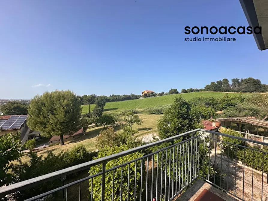 Immagine 33 di Casa bifamiliare in vendita  in Strada per Sant'angelo 113 a Senigallia