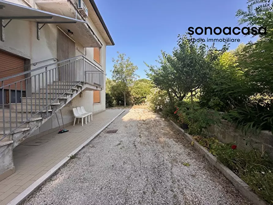 Immagine 45 di Casa bifamiliare in vendita  in Strada per Sant'angelo 113 a Senigallia