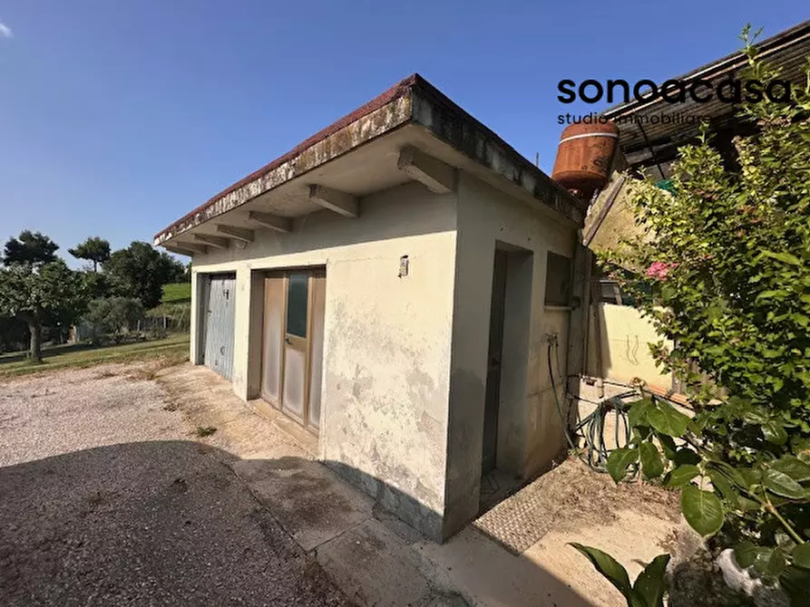 Immagine 53 di Casa bifamiliare in vendita  in Strada per Sant'angelo 113 a Senigallia