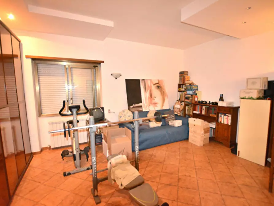 Immagine 10 di Appartamento in vendita  in Via Pupinia, 26 a Roma