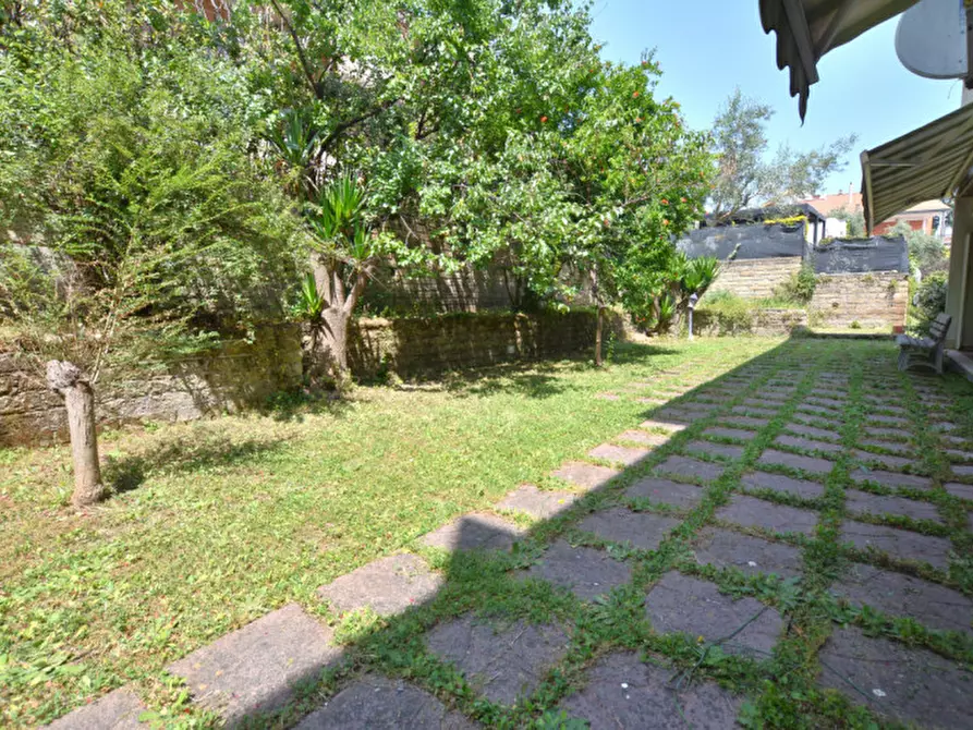 Immagine 29 di Appartamento in vendita  in Via Pupinia, 26 a Roma