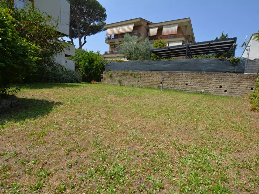 Immagine 37 di Appartamento in vendita  in Via Pupinia, 26 a Roma