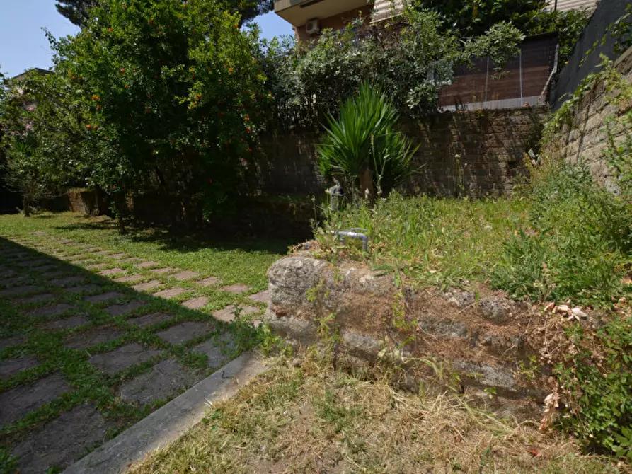 Immagine 43 di Appartamento in vendita  in Via Pupinia, 26 a Roma