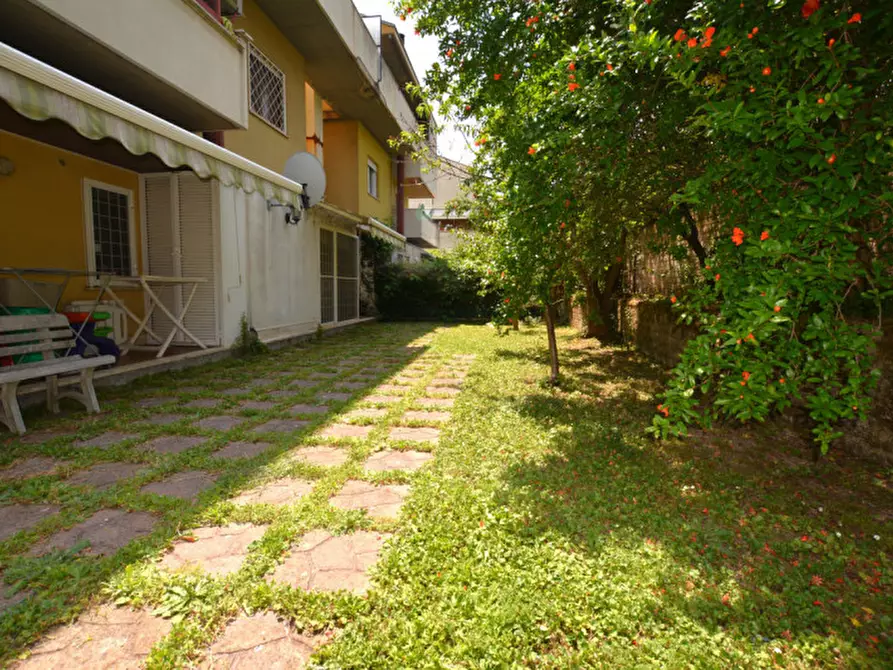 Immagine 44 di Appartamento in vendita  in Via Pupinia, 26 a Roma