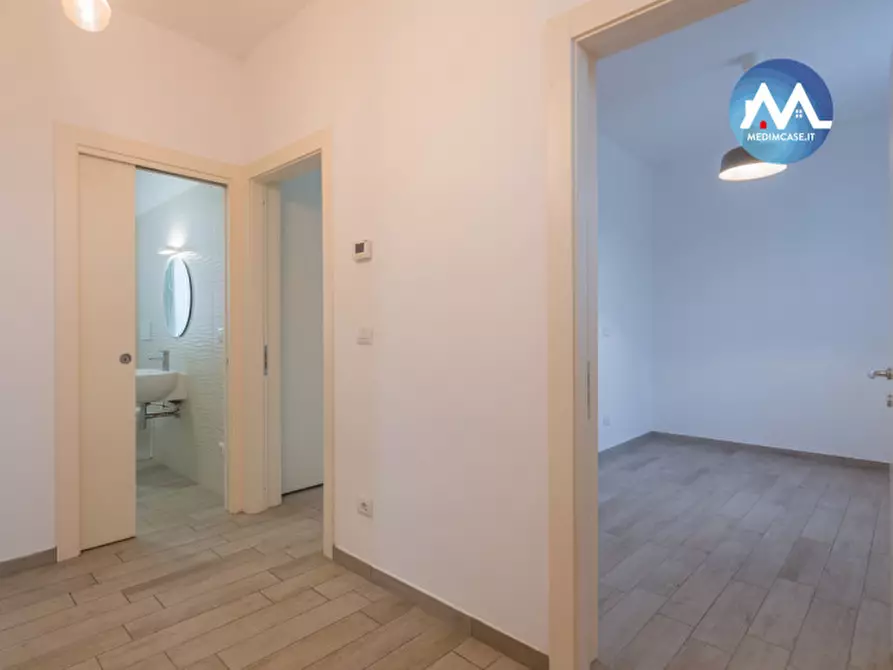 Immagine 13 di Appartamento in vendita  in Via Leonida Bissolati 30 a Pesaro