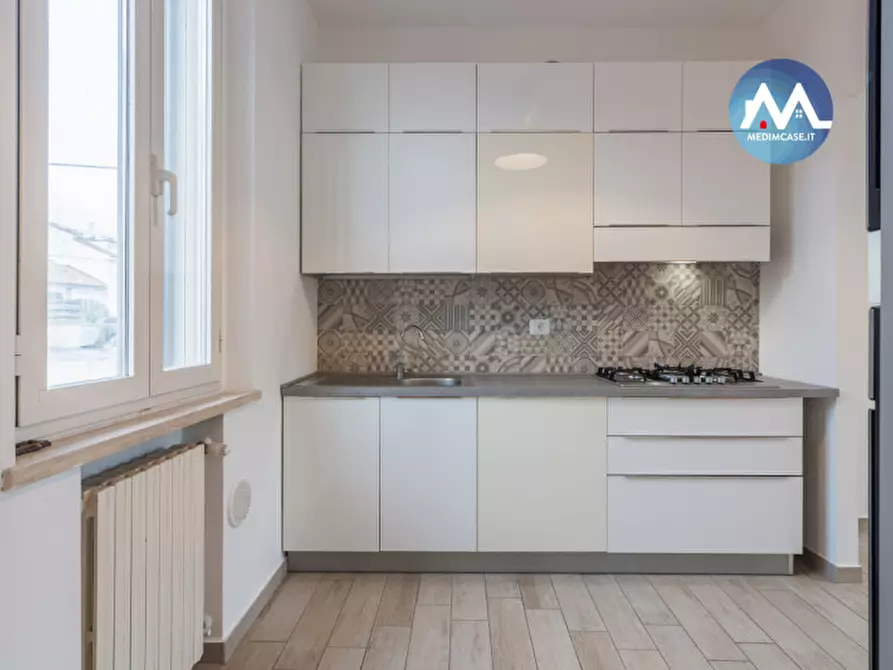 Immagine 14 di Appartamento in vendita  in Via Leonida Bissolati 30 a Pesaro