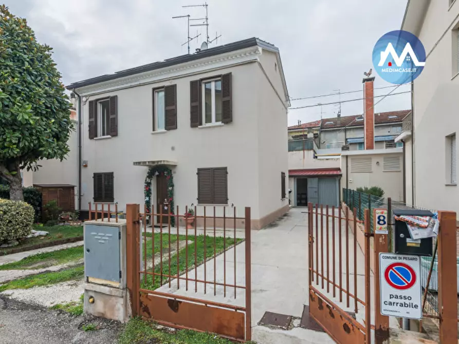 Immagine 28 di Appartamento in vendita  in Via Leonida Bissolati 30 a Pesaro