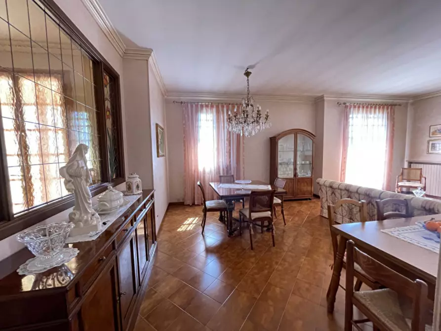 Immagine 5 di Villa in vendita  a Gonzaga