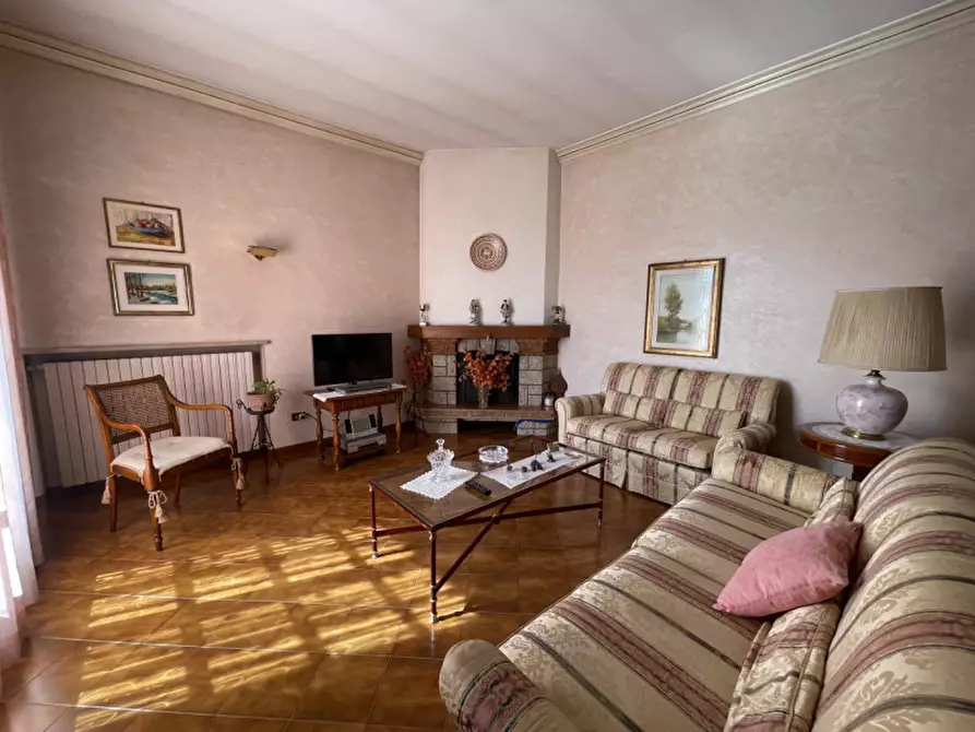 Immagine 7 di Villa in vendita  a Gonzaga