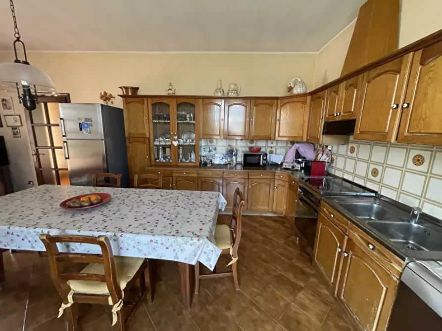 Immagine 17 di Villa in vendita  a Gonzaga