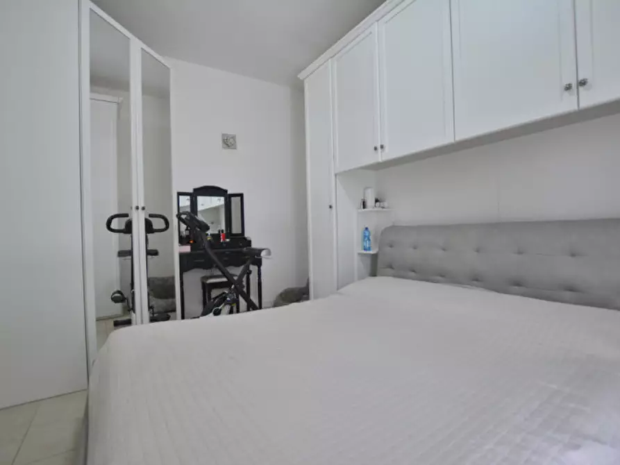 Immagine 28 di Villa in vendita  in Via Marano Equo 22c a Guidonia Montecelio