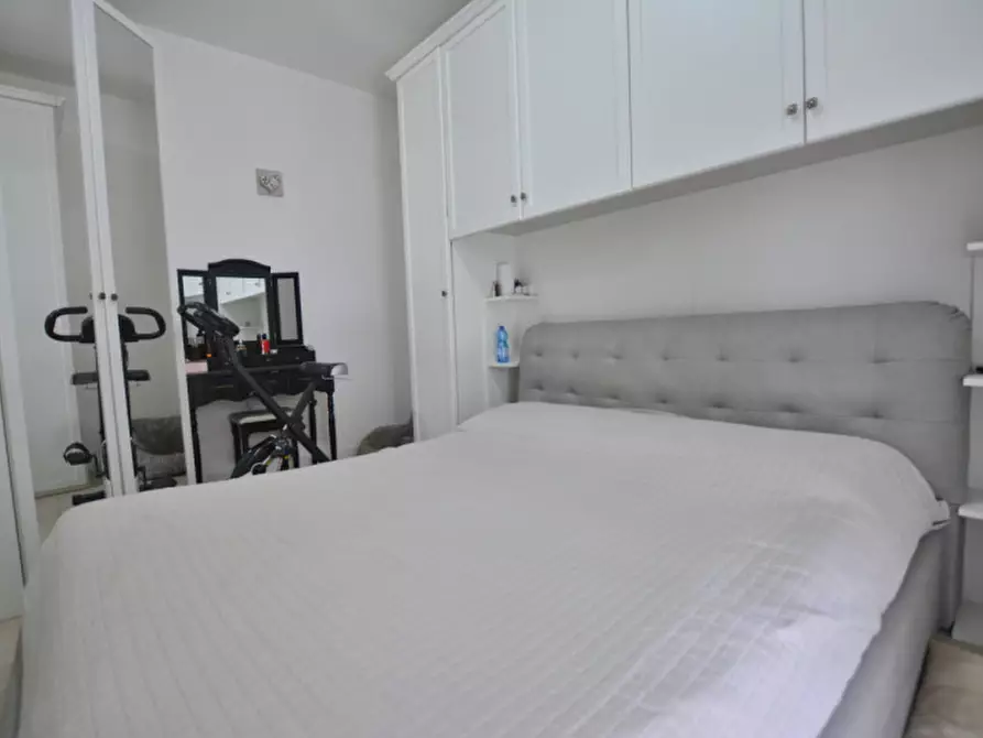 Immagine 29 di Villa in vendita  in Via Marano Equo 22c a Guidonia Montecelio