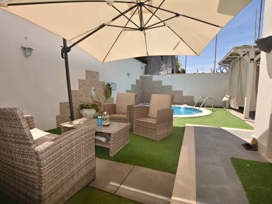 Immagine 38 di Villa in vendita  in Via Marano Equo 22c a Guidonia Montecelio