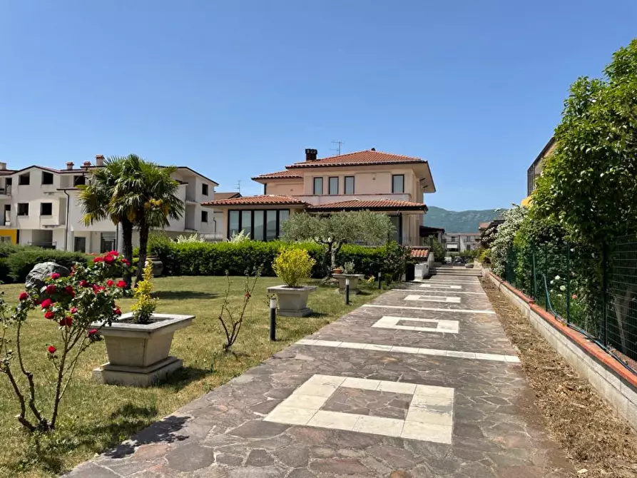 Immagine 1 di Villetta a schiera in vendita  in Via Paolo Borsellino Marsicovetere n.10 a Marsicovetere