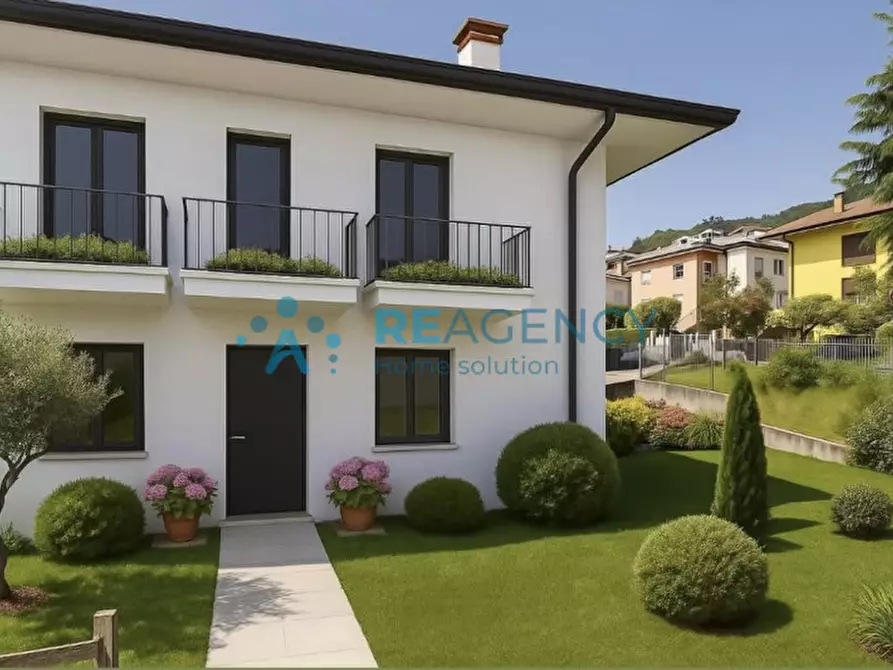 Immagine 4 di Villetta a schiera in vendita  in via cabianchina a Cornedo Vicentino