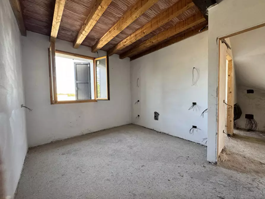 Immagine 4 di Appartamento in vendita  in Strada Ugozzolo a Parma