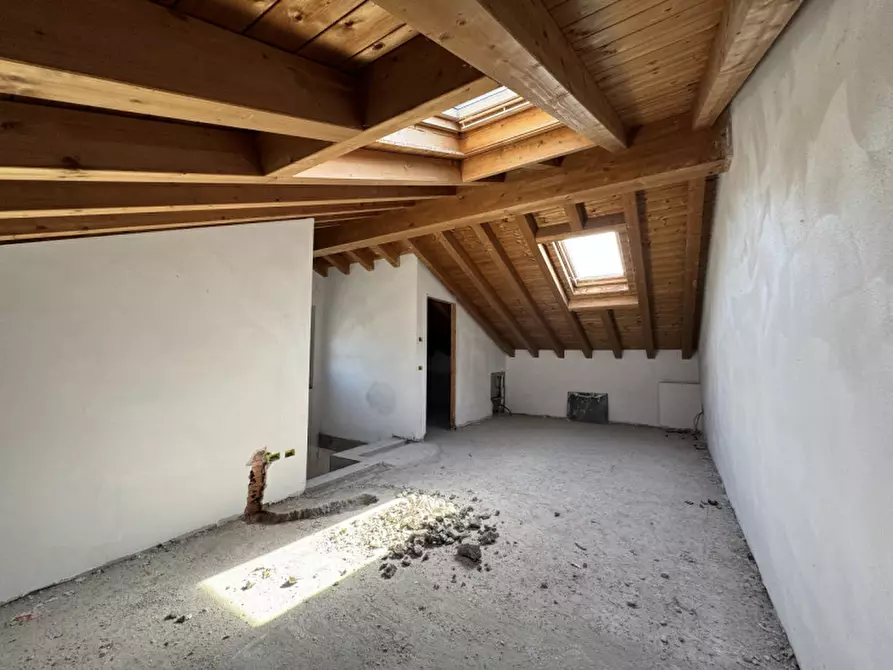 Immagine 12 di Appartamento in vendita  in Strada Ugozzolo a Parma