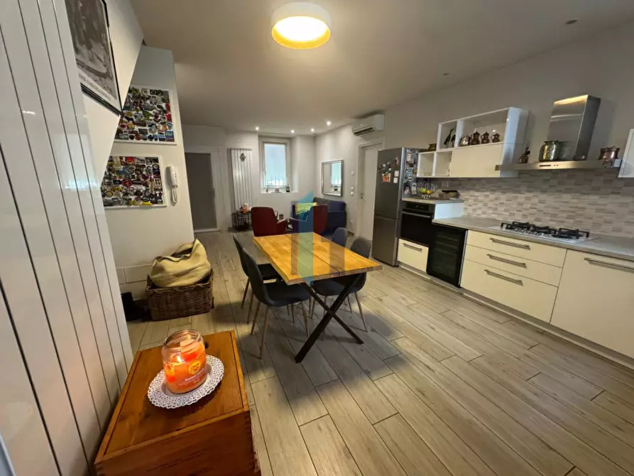 Immagine 10 di Villetta a schiera in vendita  in Via Belpietro 6 a Castenedolo