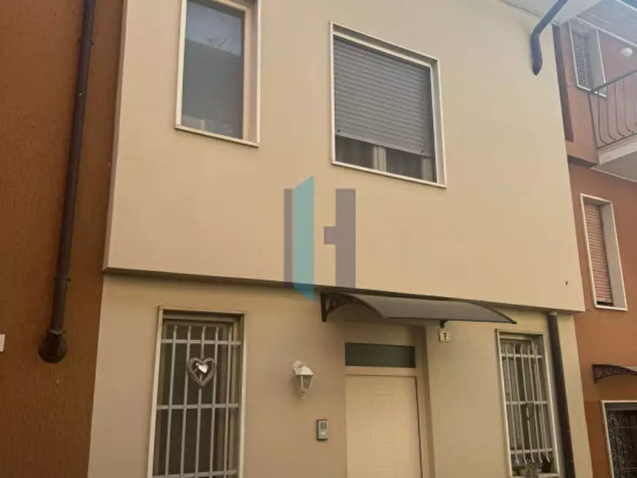 Immagine 37 di Villetta a schiera in vendita  in Via Belpietro 6 a Castenedolo