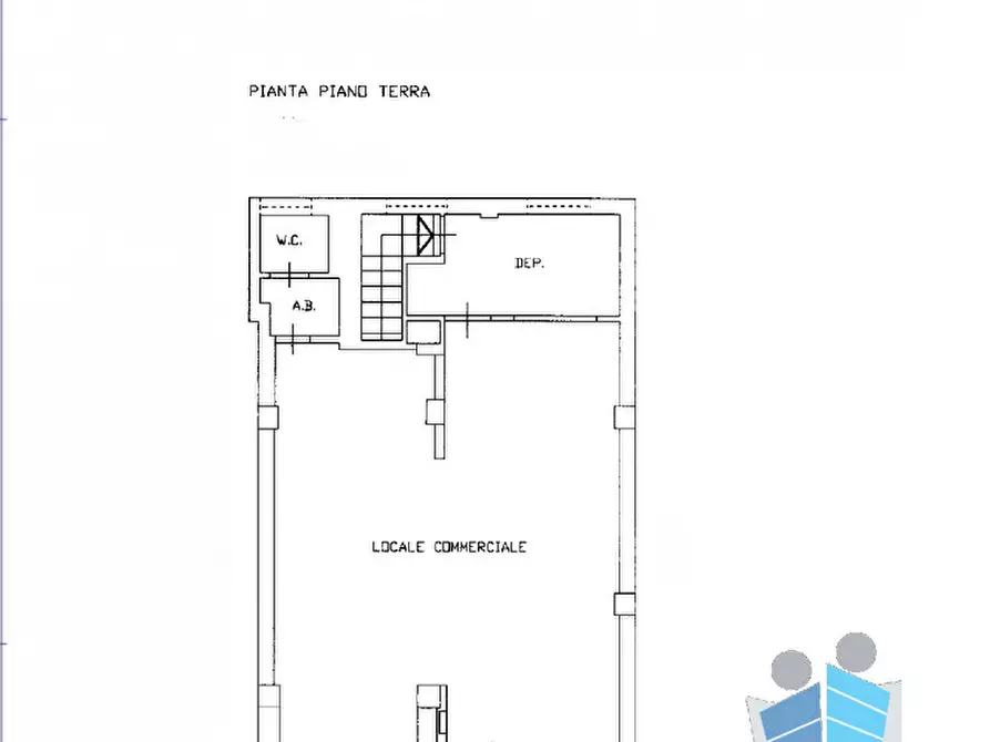 Immagine 19 di Negozio in affitto  in Piazza Giuseppe Mazzini a Lecce