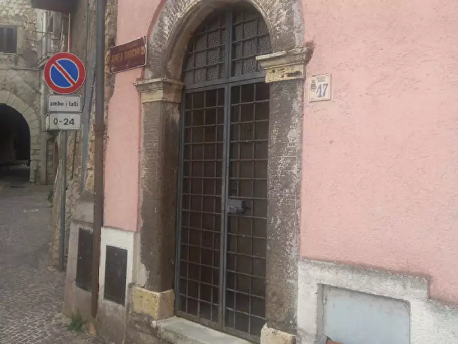 Immagine 17 di Appartamento in vendita  in Piazza Roma a Sambuci