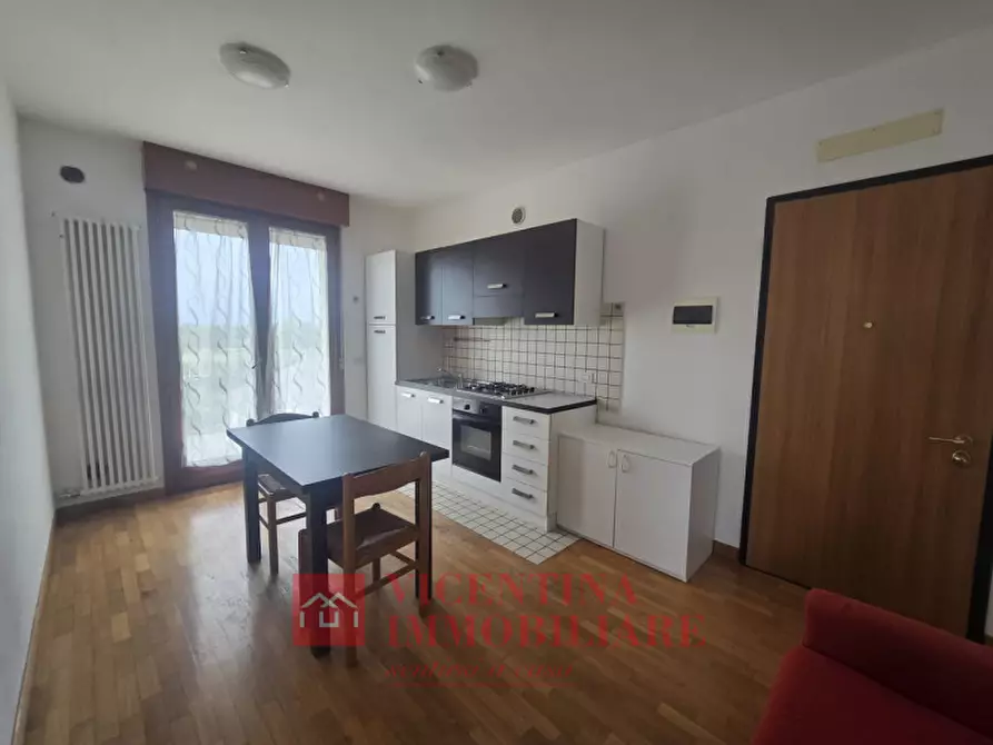 Immagine 3 di Appartamento in vendita  in strada di Polegge a Vicenza