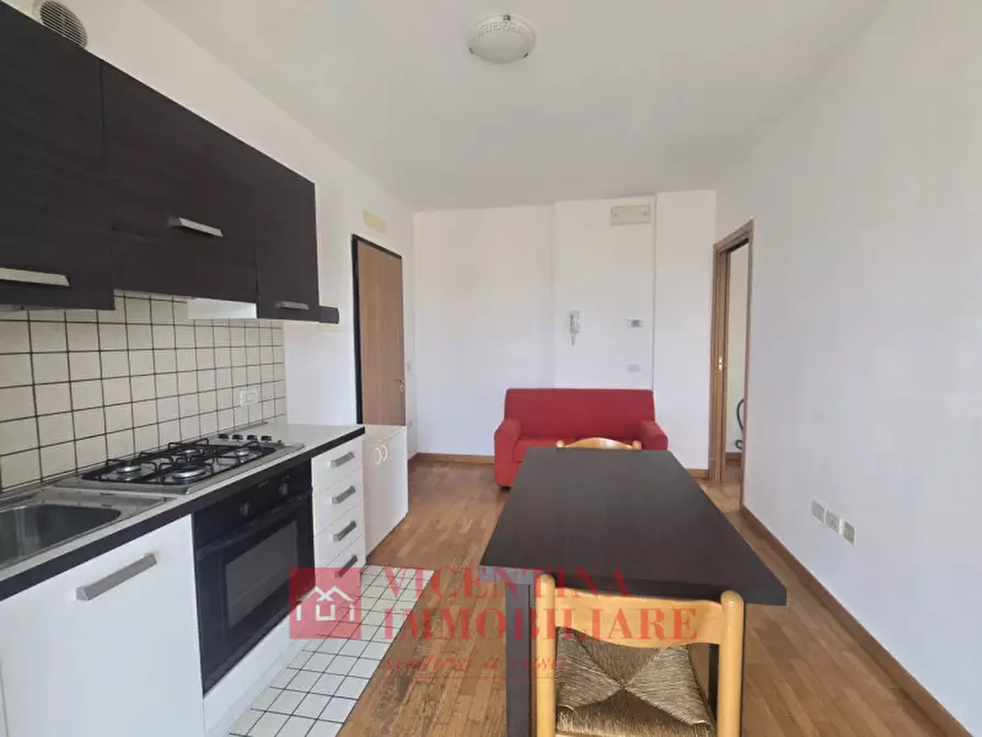 Immagine 4 di Appartamento in vendita  in strada di Polegge a Vicenza