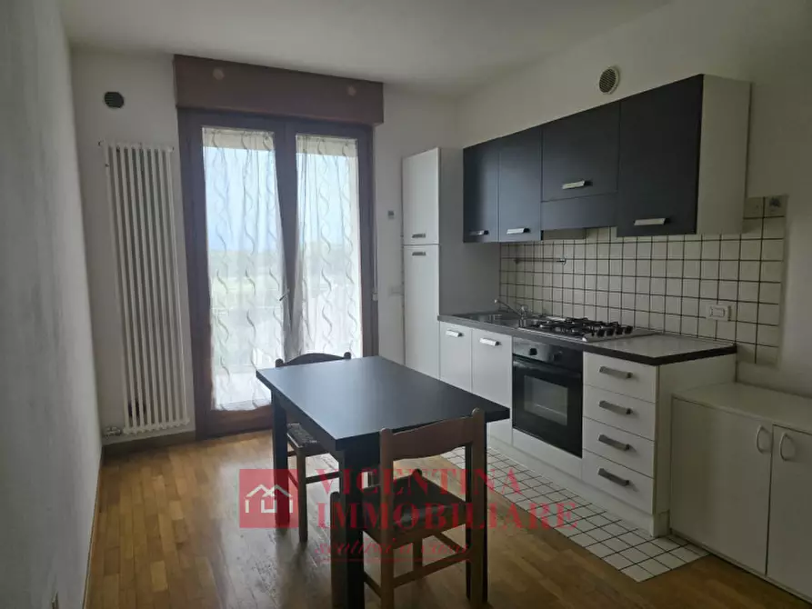 Immagine 6 di Appartamento in vendita  in strada di Polegge a Vicenza