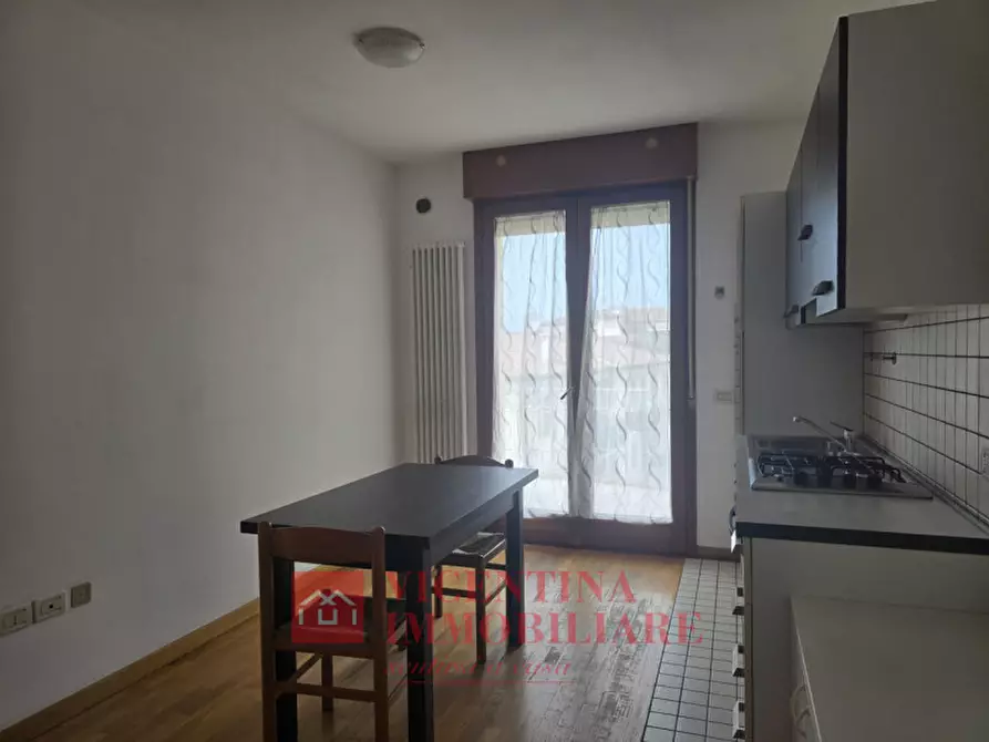 Immagine 8 di Appartamento in vendita  in strada di Polegge a Vicenza