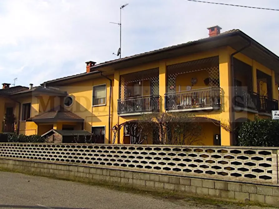 Immagine 1 di Appartamento in vendita  in via Roma n° 35 a Garlasco