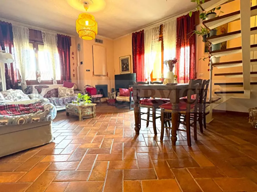 Immagine 9 di Appartamento in vendita  in via Roma n° 35 a Garlasco