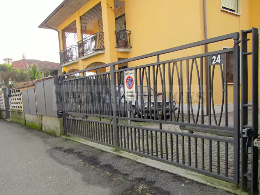 Immagine 32 di Appartamento in vendita  in via Roma n° 35 a Garlasco