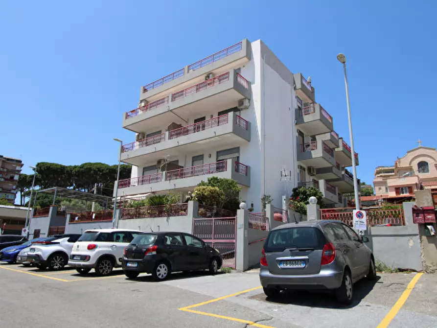 Immagine 4 di Appartamento in vendita  in via montepiselli 57 a Messina