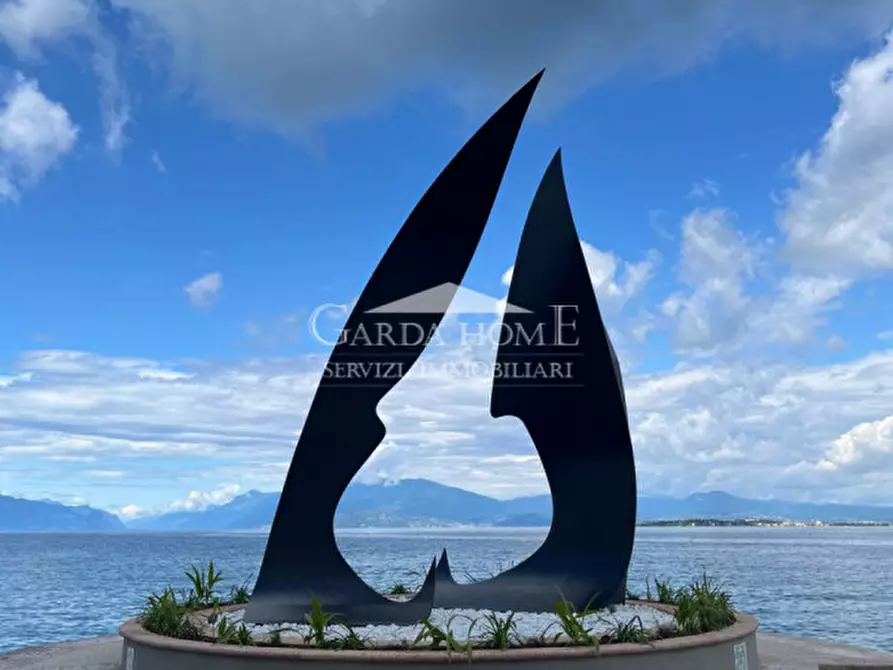 Immagine 8 di Appartamento in vendita  in Via Pisacane a Desenzano Del Garda