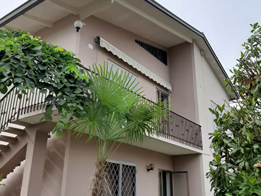 Immagine 7 di Casa bifamiliare in vendita  in Via Pietro Pinton a Padova