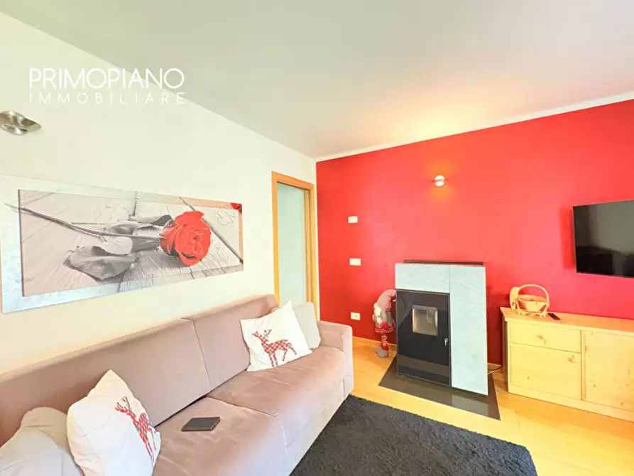 Immagine 5 di Appartamento in vendita  in Via Guglielmo Marconi a Ossana